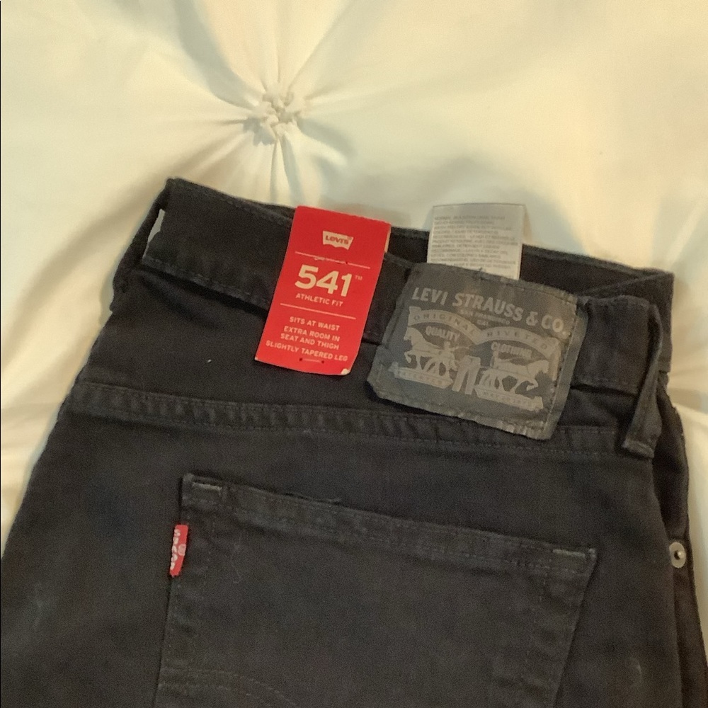 Men’s Levi’s 541